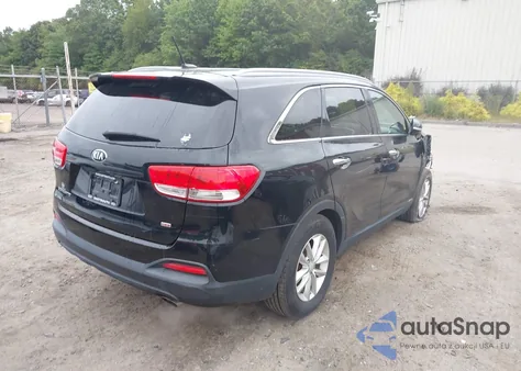 2017 Kia Sorento 2.4L Lx z USA, uszkodzony, nr VIN 5XYPGDA34HG284135
